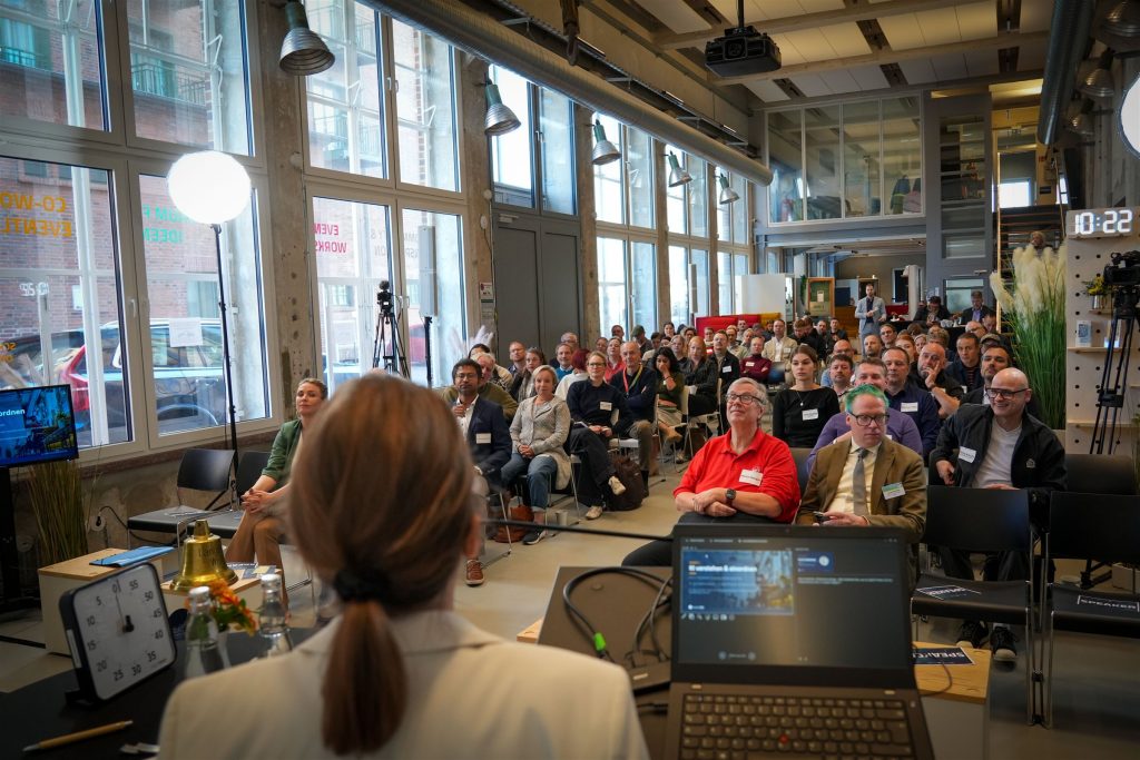 Impression von der KI-Konferenz 2026 im InnovationPort Wismar
